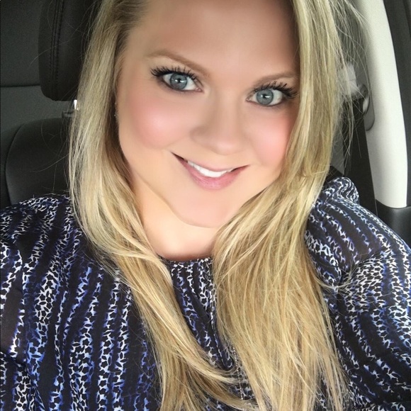 Meet your Posher, Kristen - Picture 5 of 7